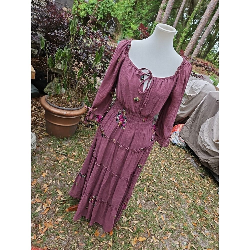 Figueroa & Flower Maxi Dress EMBROIDERED Floral Tiered Boho Burgundy Wine SM